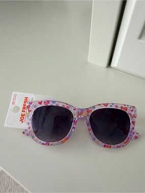 JOE FRESH Little Girls Plastic Heart Print Sunglasses BRAND NEW